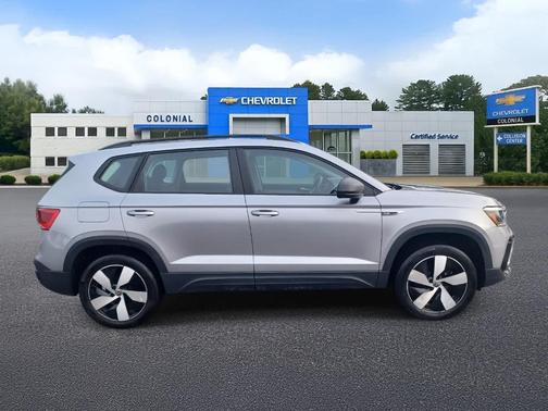 2024 Volkswagen Taos 1.5T S