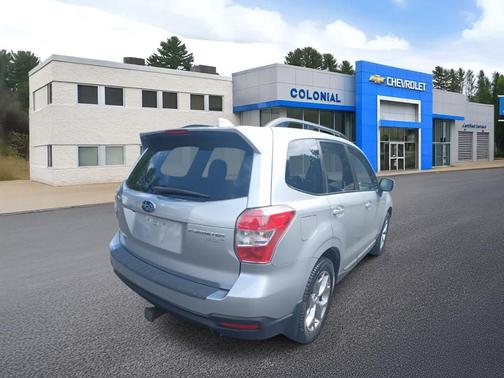 2016 Subaru Forester 2.5i Touring