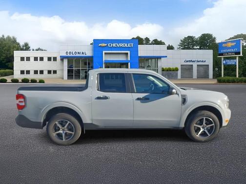 2023 Ford Maverick XL