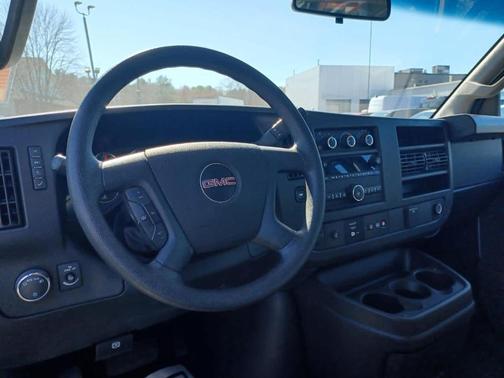 2022 GMC Savana 2500 Work Van