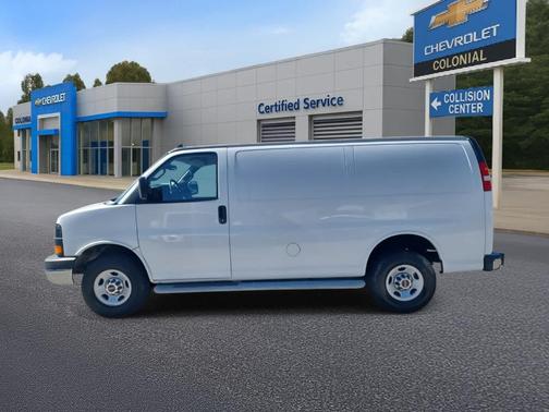 2022 GMC Savana 2500 Work Van