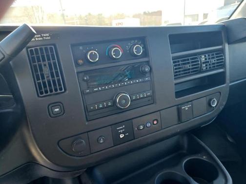 2022 GMC Savana 2500 Work Van