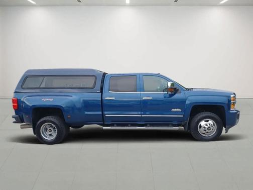 2015 Chevrolet Silverado 3500 High Country