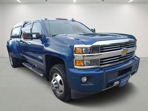 2015 Chevrolet Silverado 3500 High Country