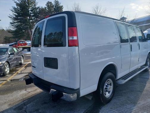 2024 Chevrolet Express 2500 Work Van