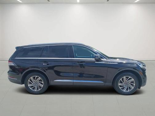 2023 Lincoln Aviator Livery