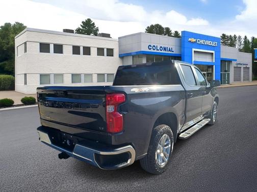 Dark Ash Metallic 2023 Chevrolet Silverado 1500 LT