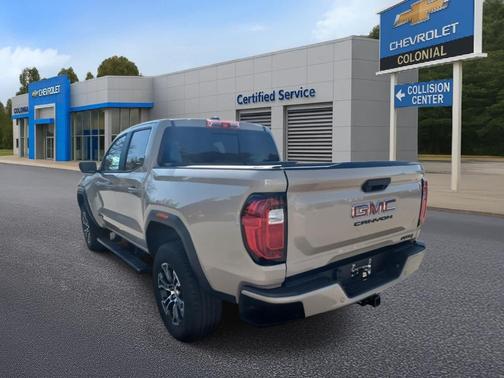 2024 GMC Canyon AT4