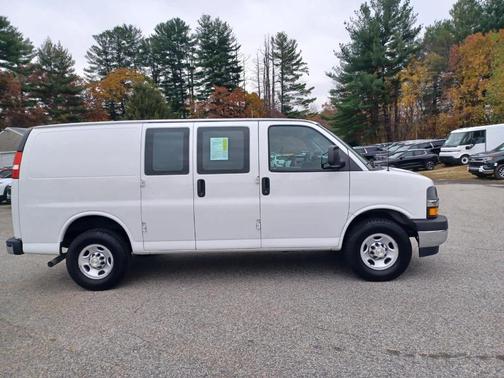2022 Chevrolet Express 2500 Work Van