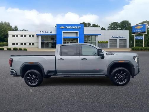 2024 GMC Sierra 2500 AT4