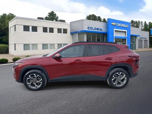 2024 Chevrolet Trax LT