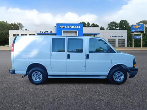 2024 GMC Savana 2500 Work Van