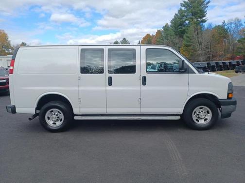 2023 Chevrolet Express 2500 Work Van