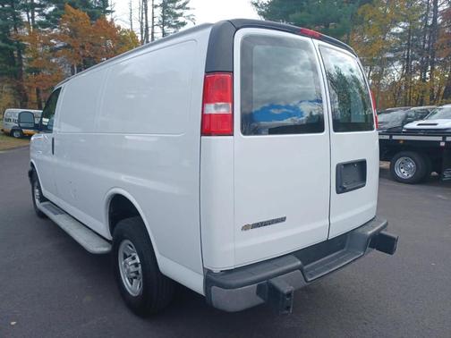2023 Chevrolet Express 2500 Work Van