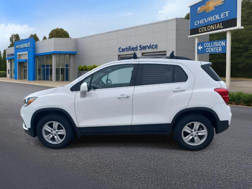 Summit White 2020 Chevrolet Trax LT
