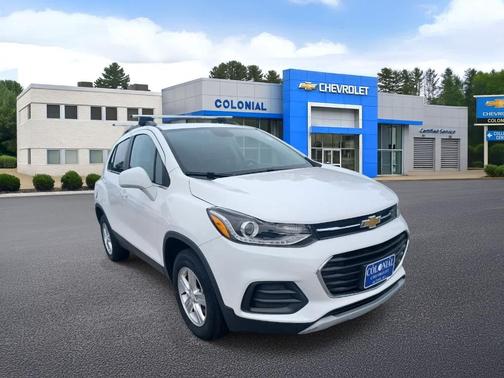 Summit White 2020 Chevrolet Trax LT