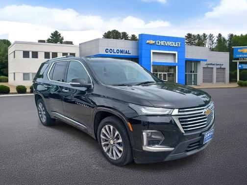 Mosaic Black Metallic 2023 Chevrolet Traverse Premier