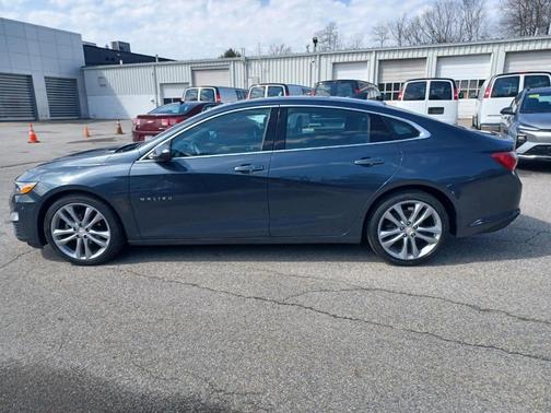 Shadow Gray Metallic 2019 Chevrolet Malibu Premier