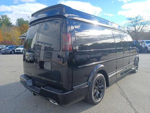 2025 Chevrolet Express 2500 Work Van