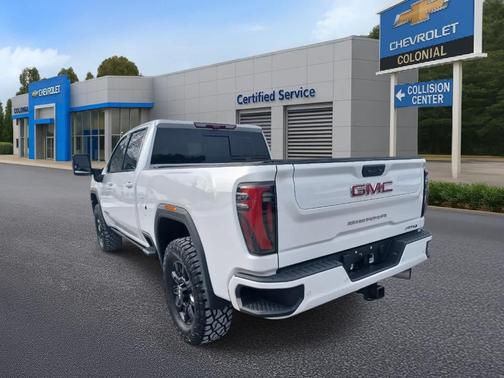 2025 GMC Sierra 2500 AT4