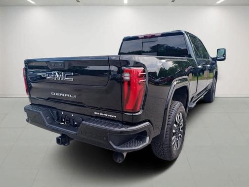2025 GMC Sierra 2500 Denali Ultimate