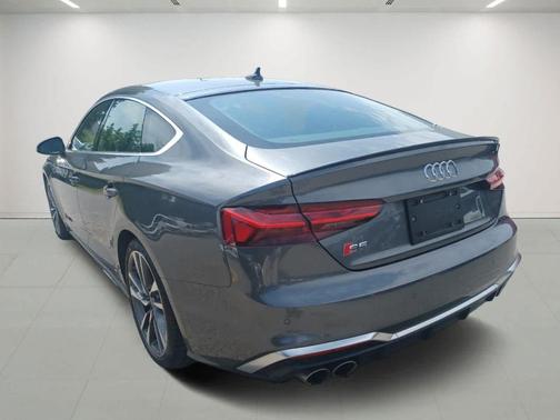 2022 Audi S5 3.0T Premium Plus