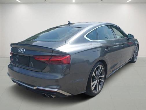 2022 Audi S5 3.0T Premium Plus