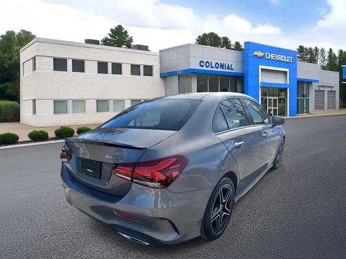 2022 Mercedes-Benz A-Class A 220 4MATIC