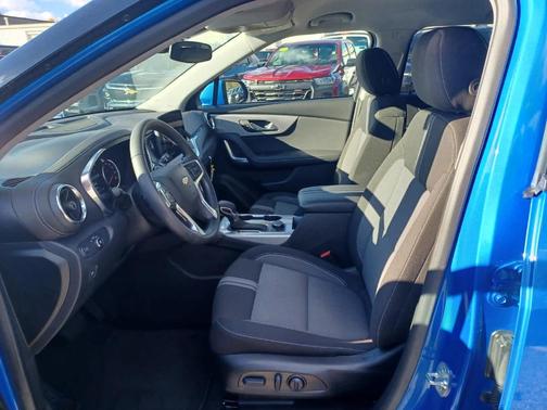 Rip Tide Blue 2025 Chevrolet Blazer LT
