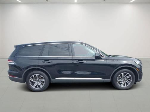 2023 Lincoln Aviator Livery