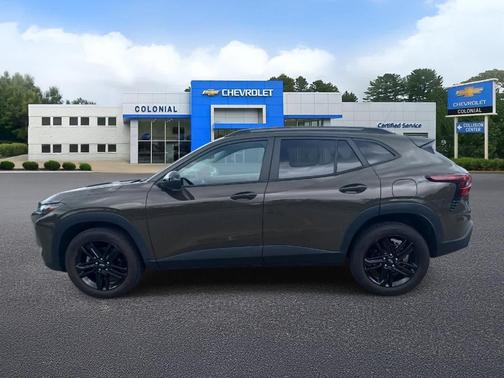Harvest Gold / Bronze 2024 Chevrolet Trax ACTIV