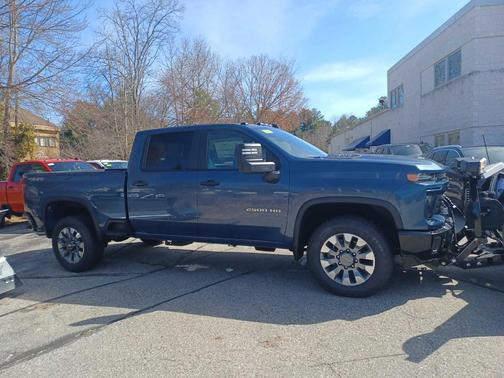2025 Chevrolet Silverado 2500 Custom