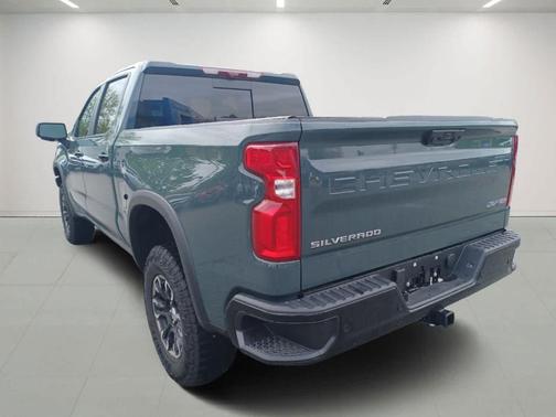 2025 Chevrolet Silverado 1500 ZR2