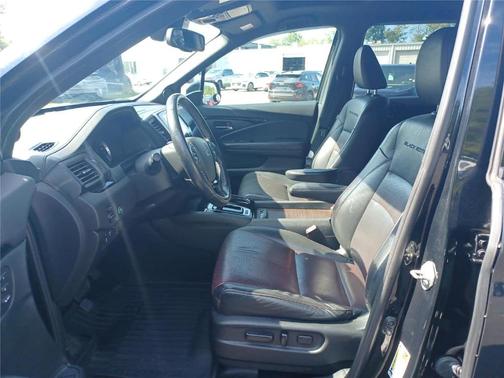 2018 Honda Ridgeline Black Edition