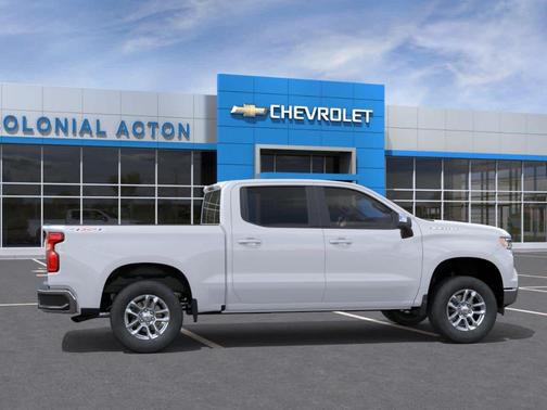 Summit White 2026 Chevrolet Silverado 1500 LT