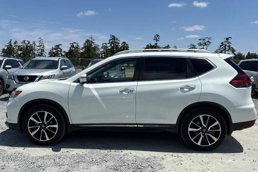 White 2020 Nissan Rogue SL