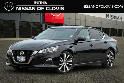 Black 2019 Nissan Altima 2.5 SR
