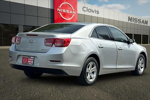 Silver Ice Metallic 2013 Chevrolet Malibu 1LT