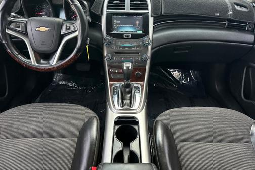 Silver Ice Metallic 2013 Chevrolet Malibu 1LT