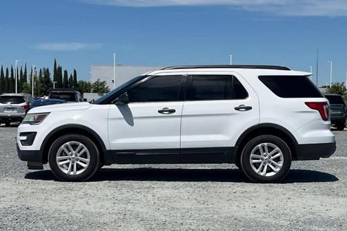 Oxford White 2016 Ford Explorer Base