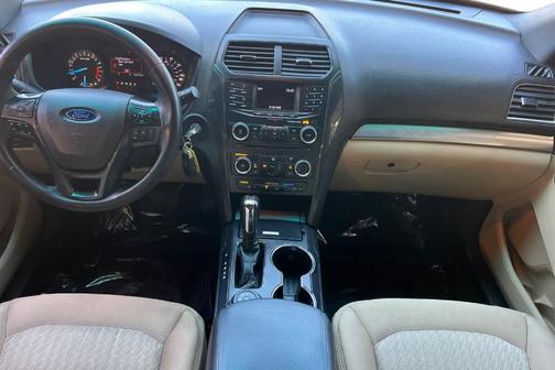Oxford White 2016 Ford Explorer Base