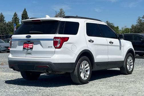 Oxford White 2016 Ford Explorer Base