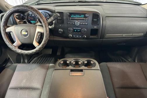 Summit White 2011 Chevrolet Silverado 2500 LT