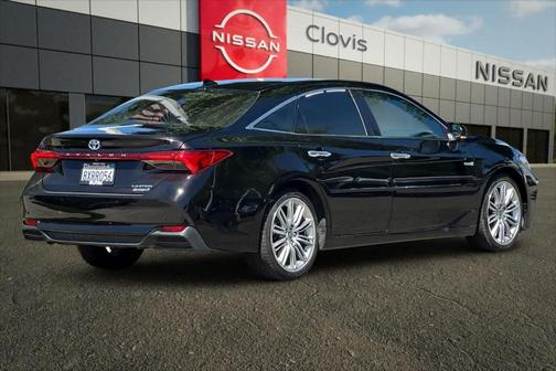 Opulent Amber 2021 Toyota Avalon Hybrid Limited