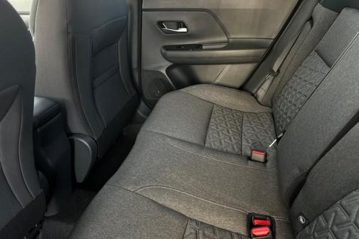Fresh Powder 2026 Nissan Kicks SV