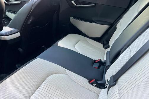 Aurora Black Pearl 2022 Kia EV6 GT-Line