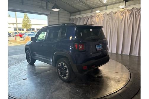 2017 Jeep Renegade Trailhawk