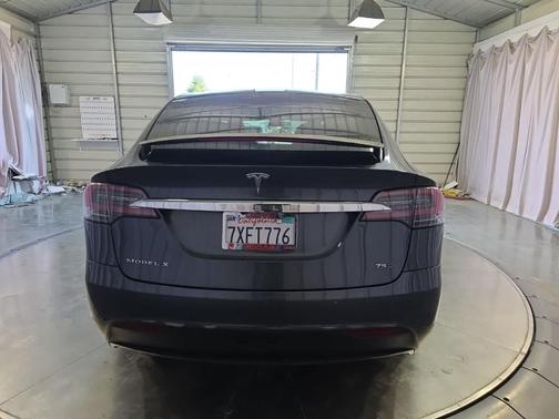 2016 Tesla Model X 75D