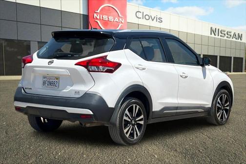 2018 Nissan Kicks SR