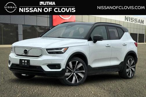 2022 Volvo XC40 Recharge Pure Electric P8 Twin Plus